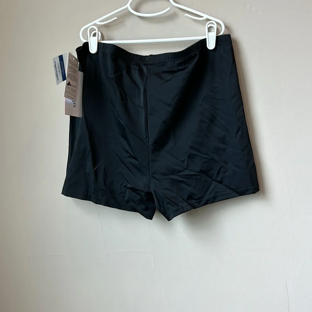 SWIMSUITS FOR ALL NWT black swim shorts size 16 - Picture 3 of 3